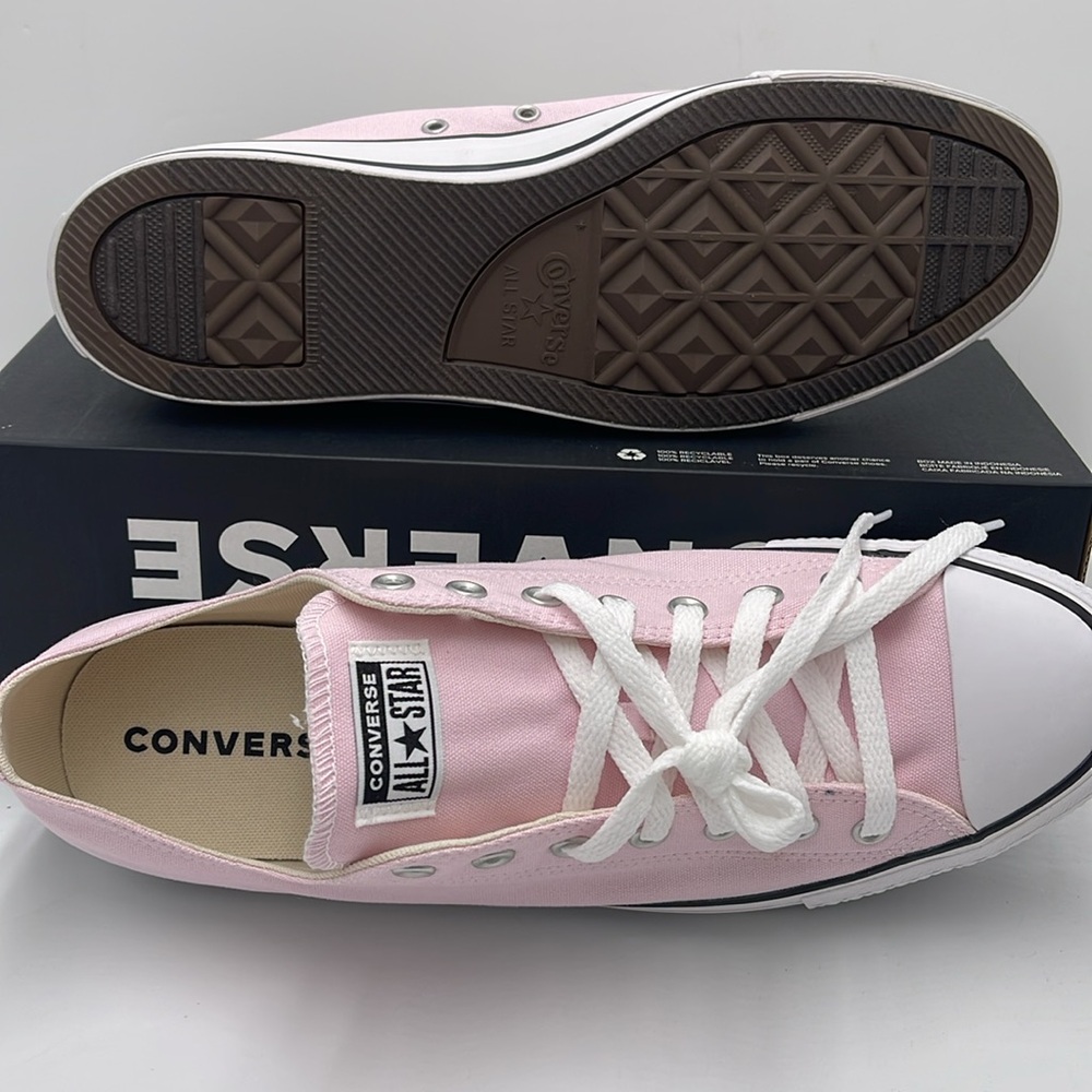 Converse Men’s A08628F
CTAS OX PINK FOAM Sneakers Chuck Taylor All Star - Picture 3 of 16